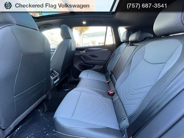 New 2026 White Volkswagen 2.0T SE R-Line Black image 25
