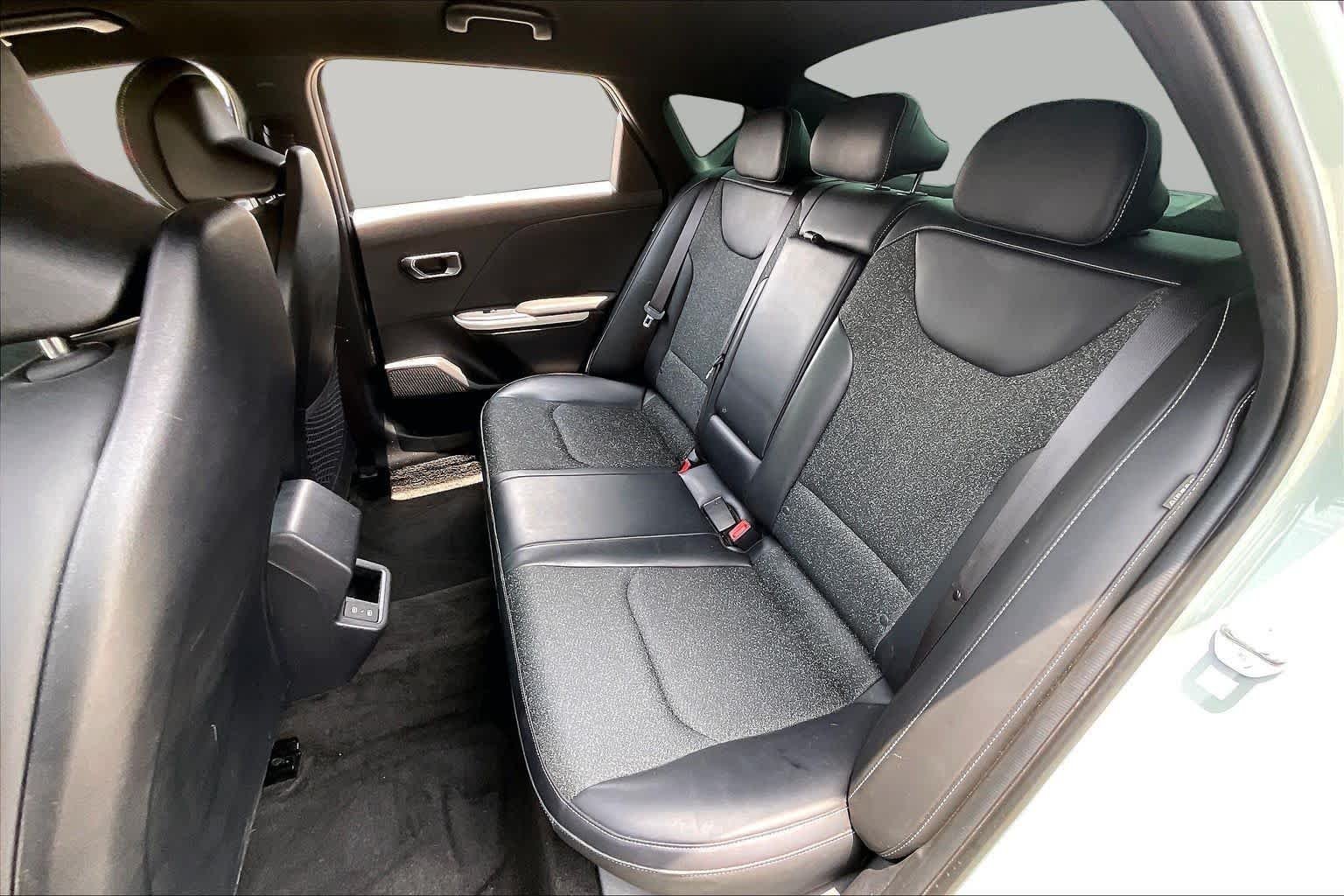 Used 2025 Morning Haze Kia GT-Line image 19