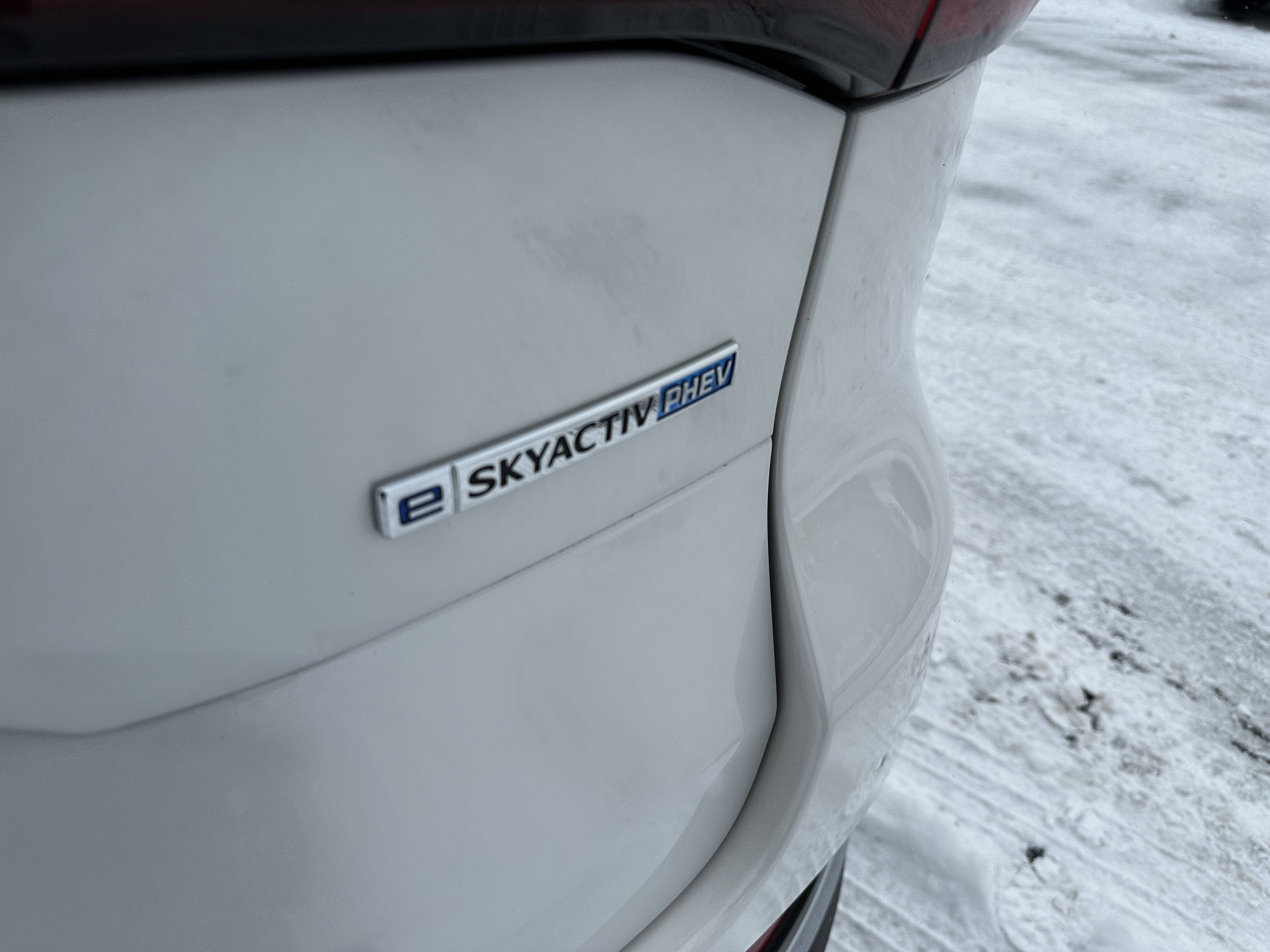 Used 2025 Rhodium White Premium Mazda Premium image 8