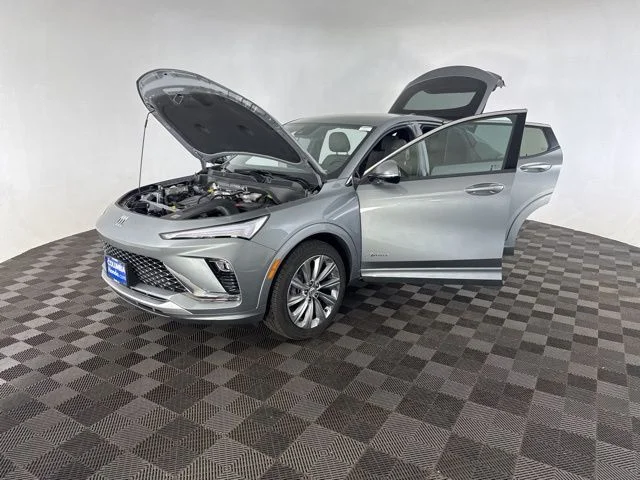 Used 2025 Gray Buick Avenir image 12