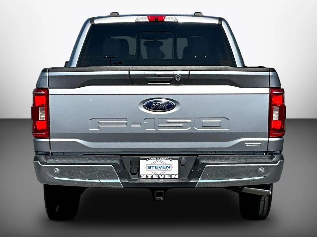 Used 2022 Silver Metallic Ford XLT image 5