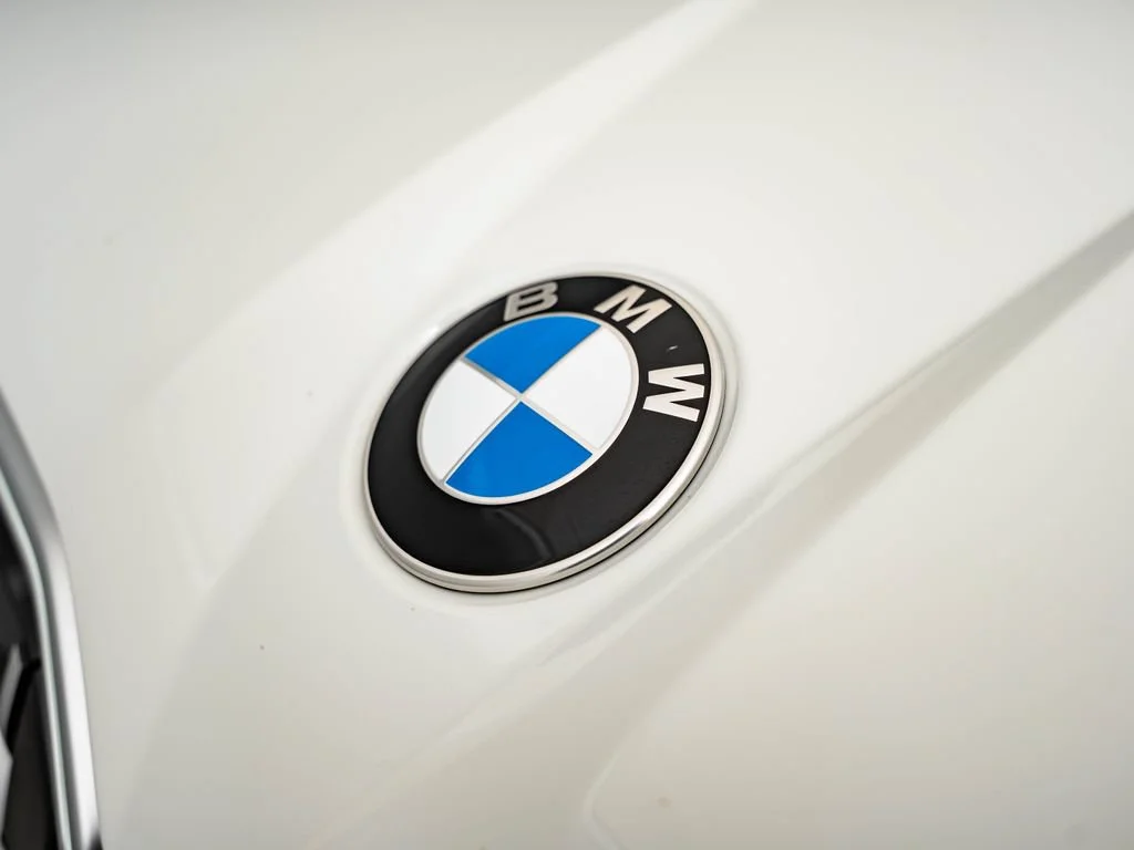 New 2026 Alpine White BMW 30 xDrive image 3