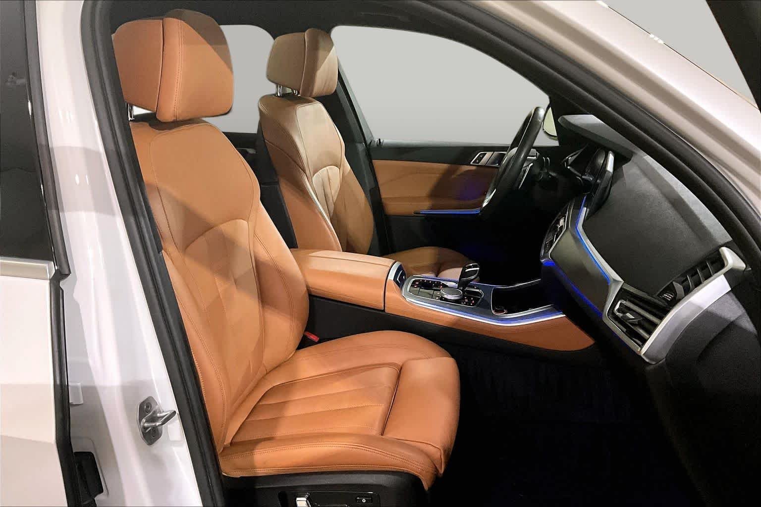 Used 2019 Mineral White Metallic BMW xDrive40i image 7