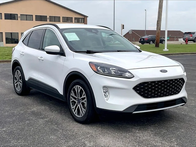 2020 Ford Escape SEL