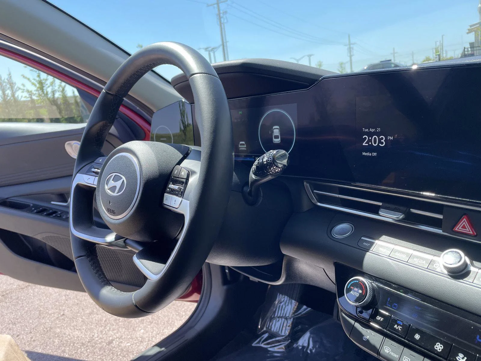 Used 2024 Ultimate Red Hyundai SEL image 28