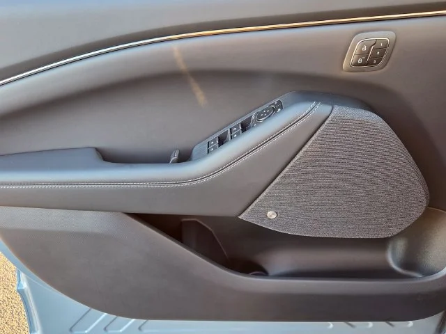 New 2026 Glacier Gray Metallic Tri-coat Ford Premium image 27