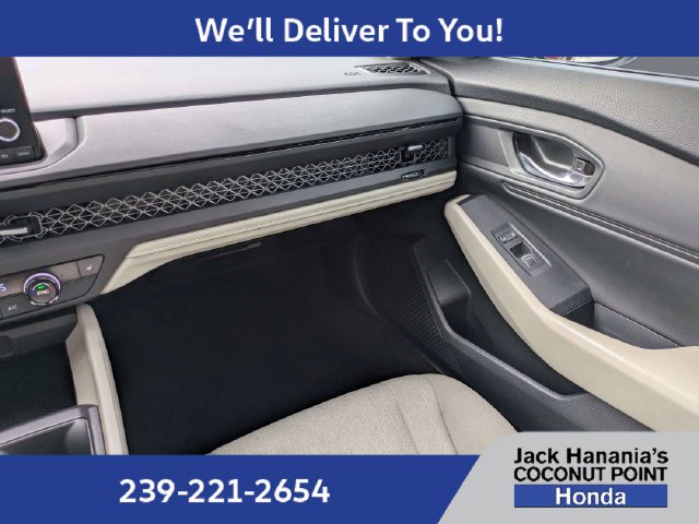 Used 2024 Red Honda EX image 17