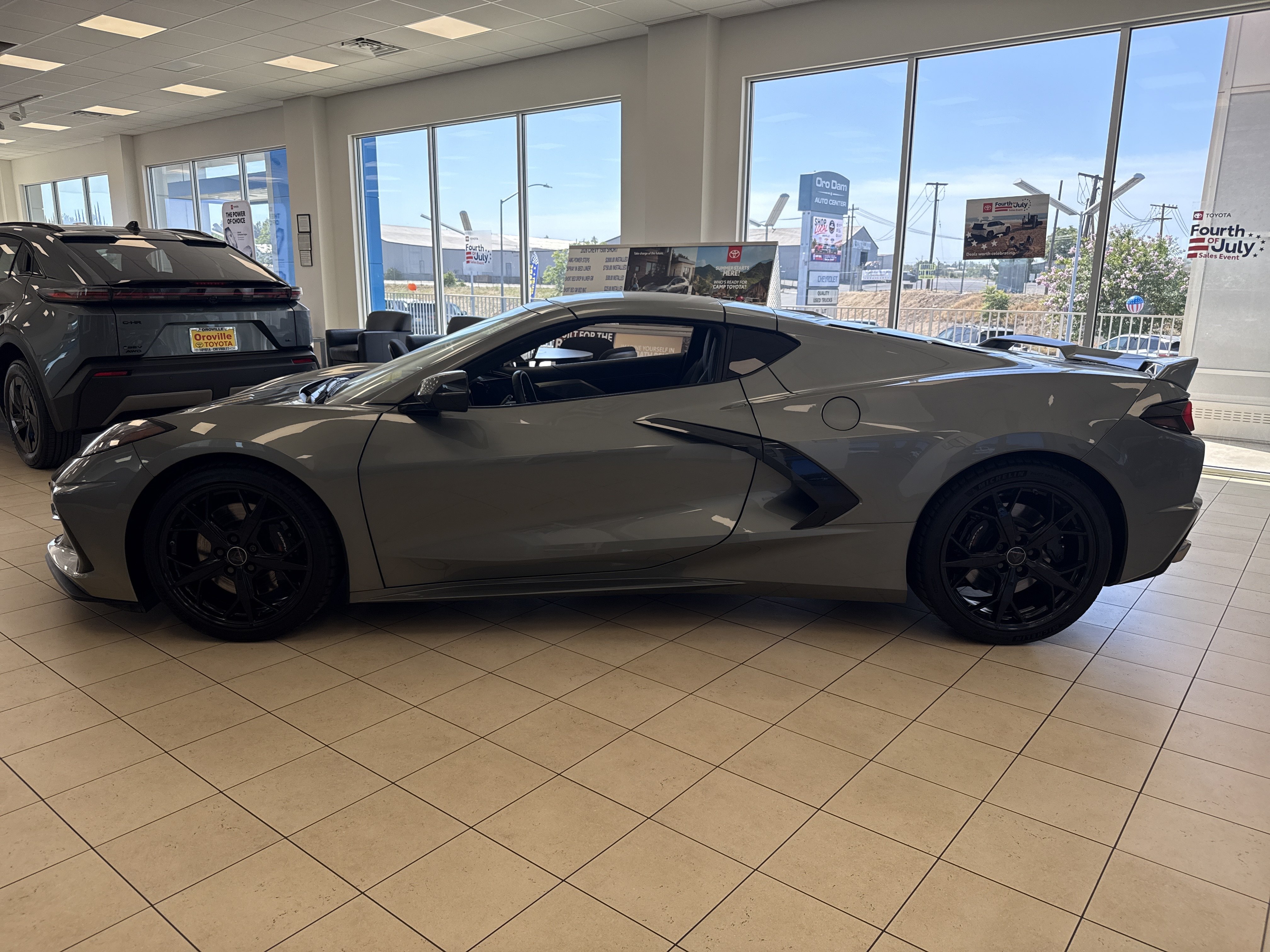 Used 2022 Gray Metallic Chevrolet 3LT image 2