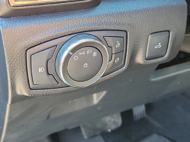 Certified Used 2022 Blue Metallic Ford Lariat image 14