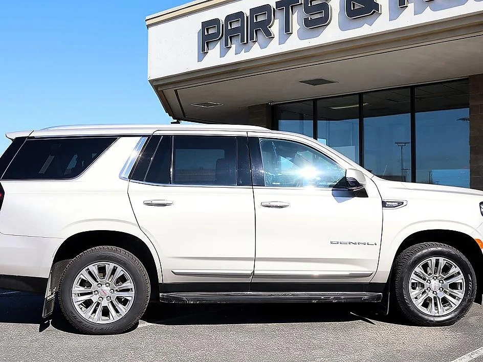 Used 2023 Pearl Beige Metallic GMC Denali image 8