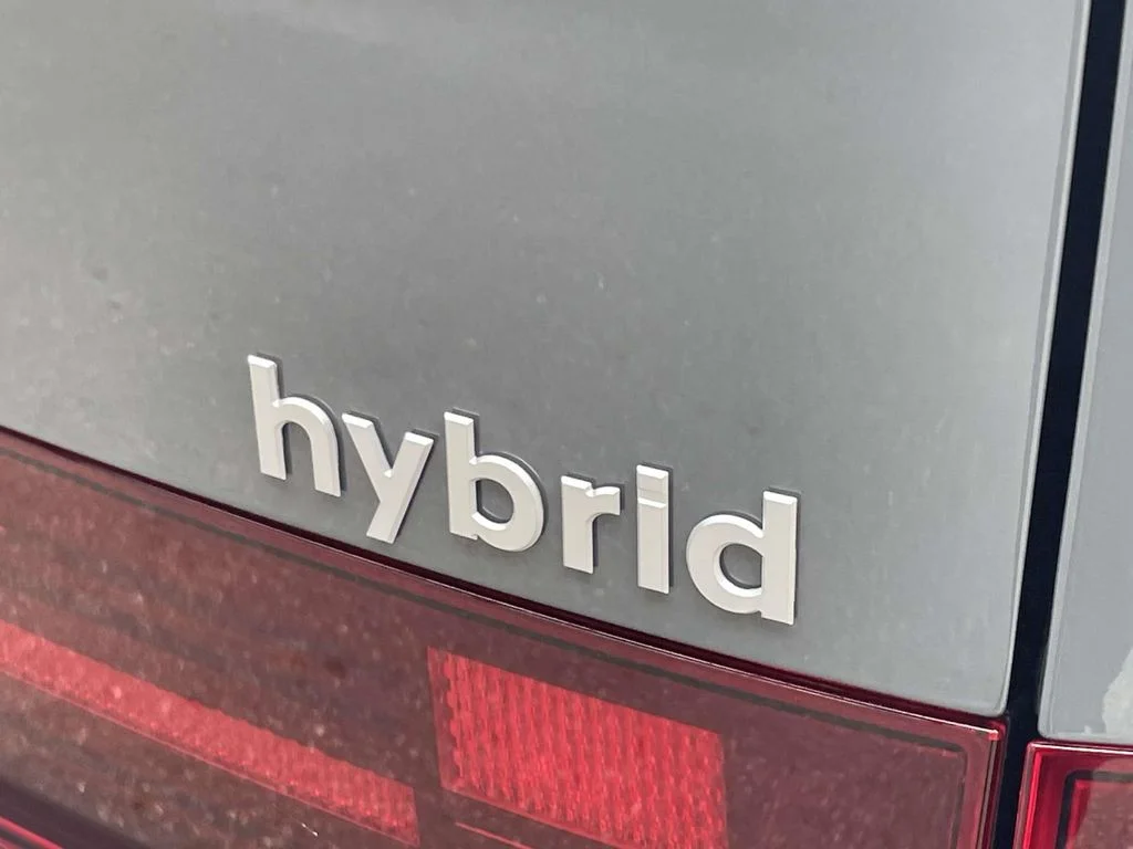 New 2026 Gray Hyundai SE image 8