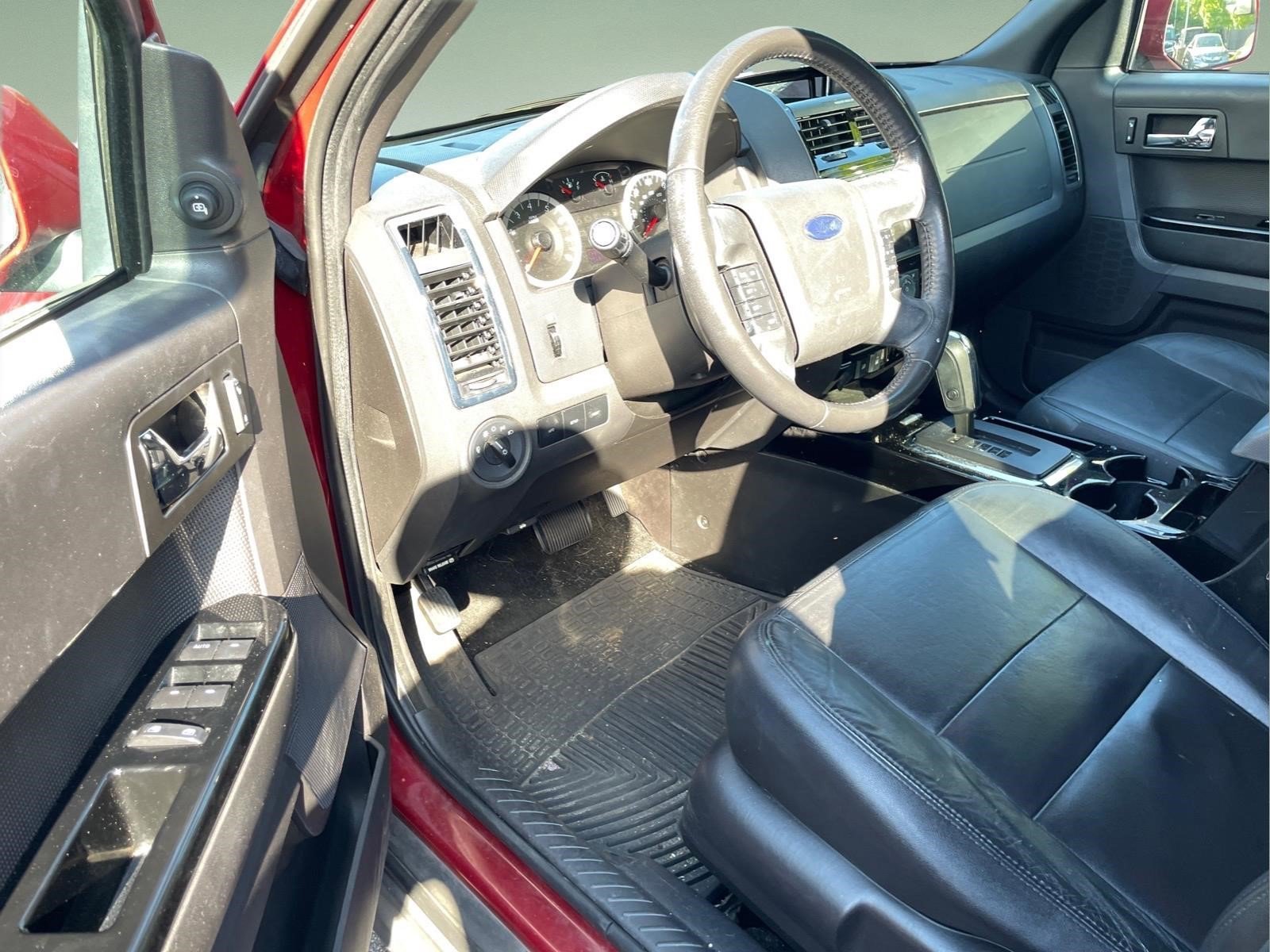 Used 2011 Sangria Red Metallic Ford Limited image 7