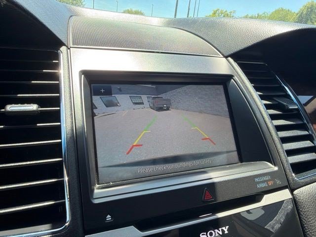 Used 2018 Shadow Black Ford Limited image 31
