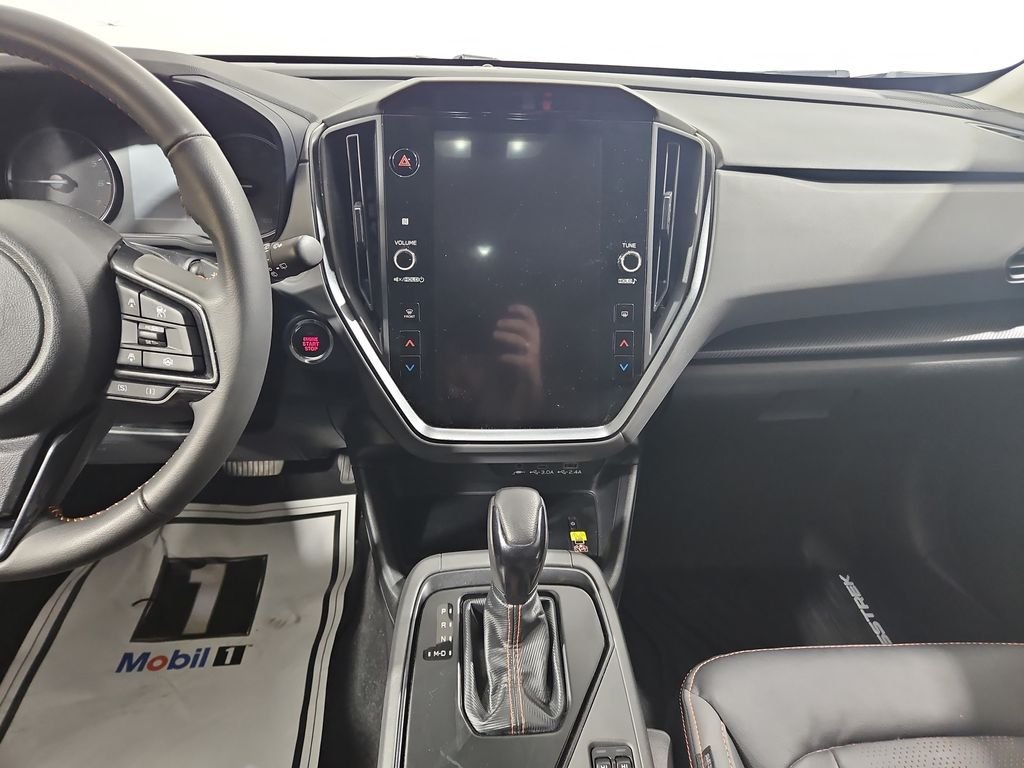 Used 2025 White Subaru Limited image 19
