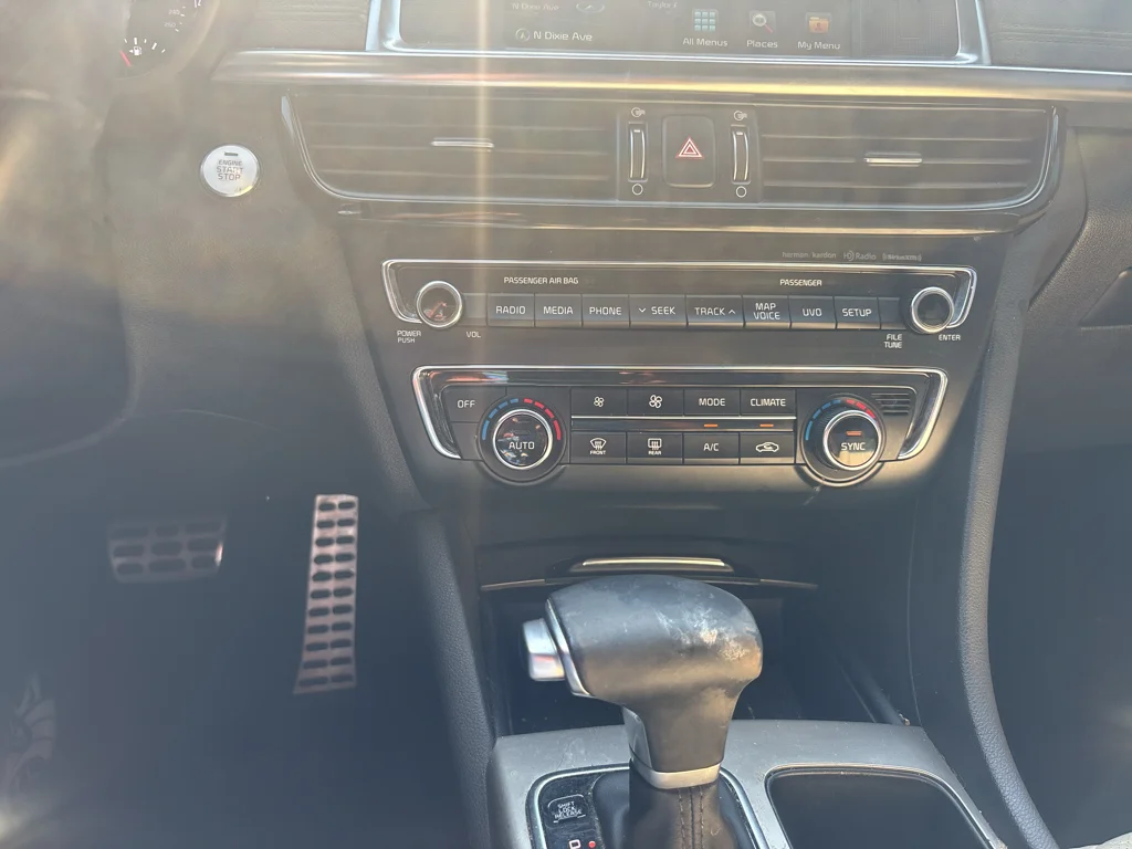 Used 2016 Snow White Pearl Kia SXL Turbo image 10