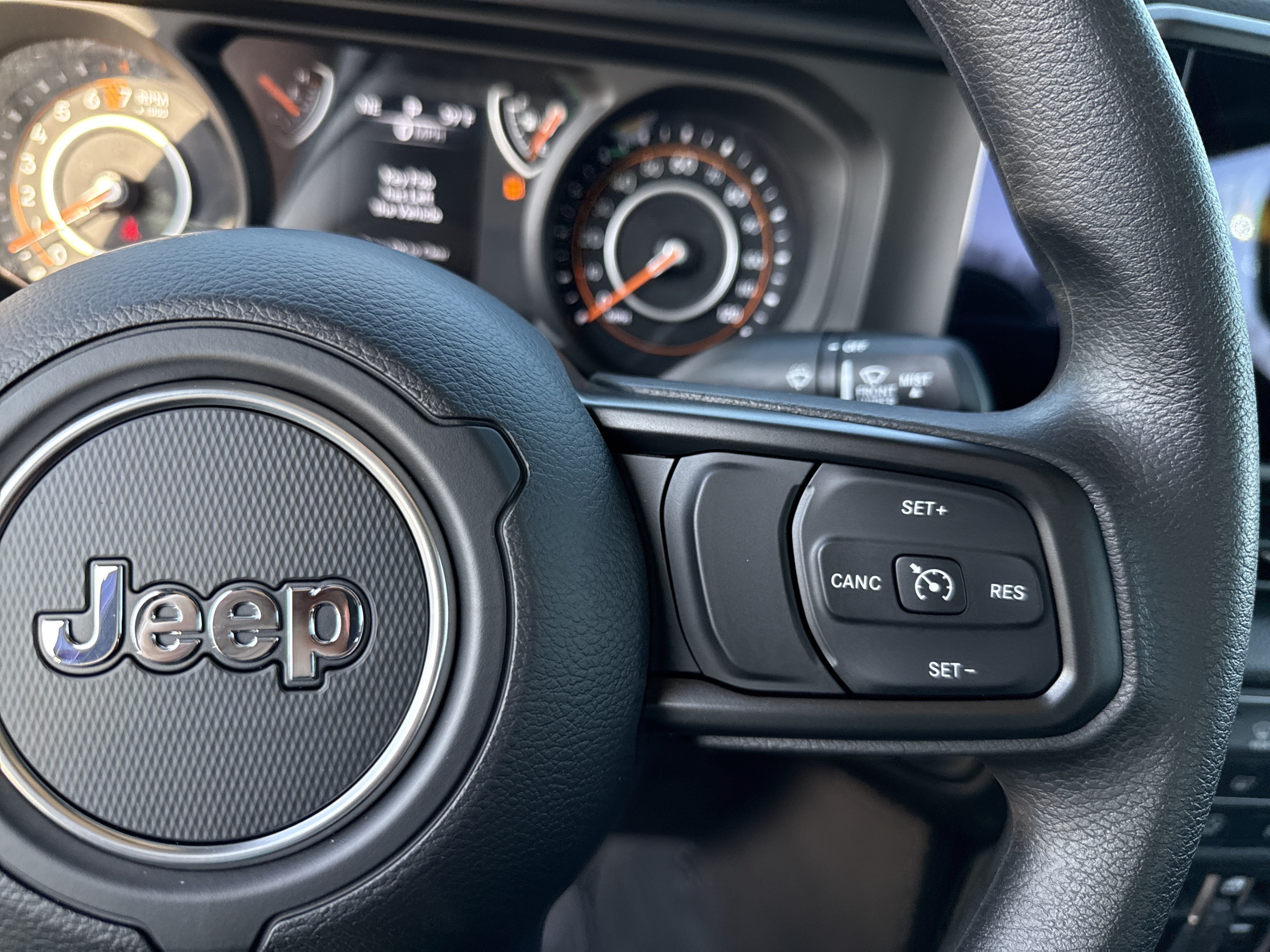 New 2026 Reign Jeep Sport image 23