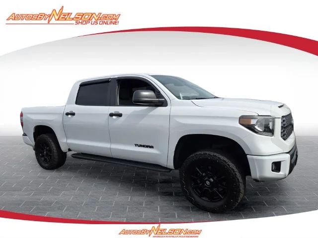 Used 2020 White Toyota SR5 image 1