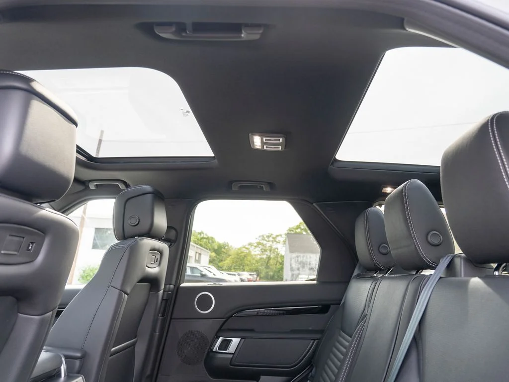 2025 Land Rover Discovery S - Photo 21