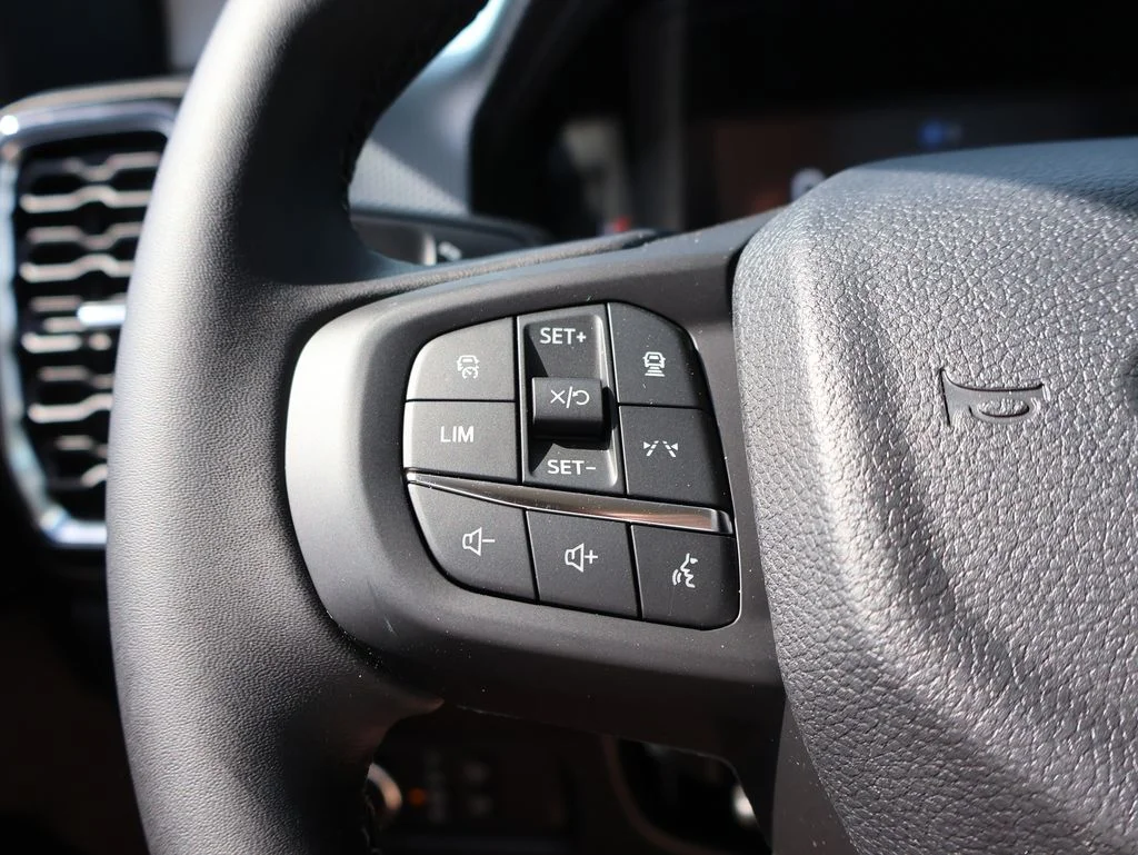 New 2026 Desert Sand Ford XLT image 26