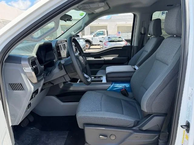 New 2026 Oxford White Ford XLT image 20