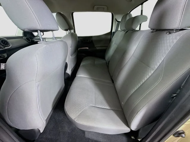 Certified Used 2020  Toyota SR5 image 22