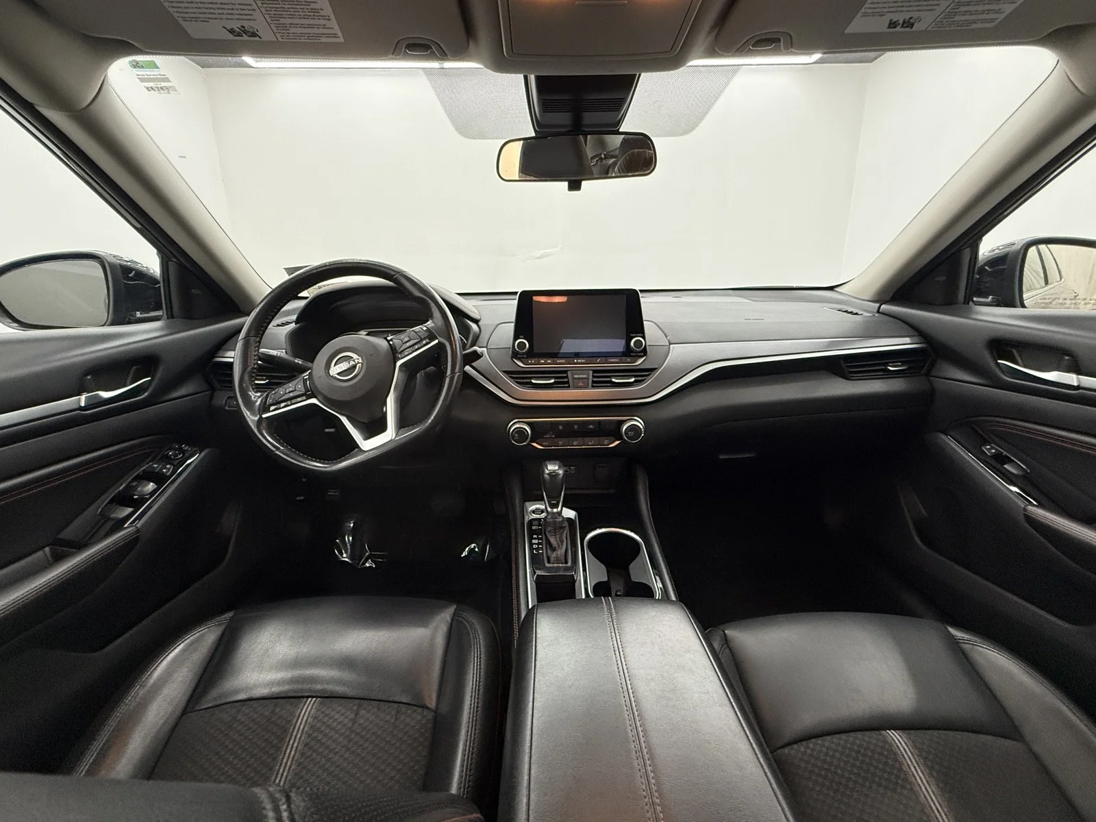 Used 2023 Gun Metallic Nissan 2.5 SR image 8