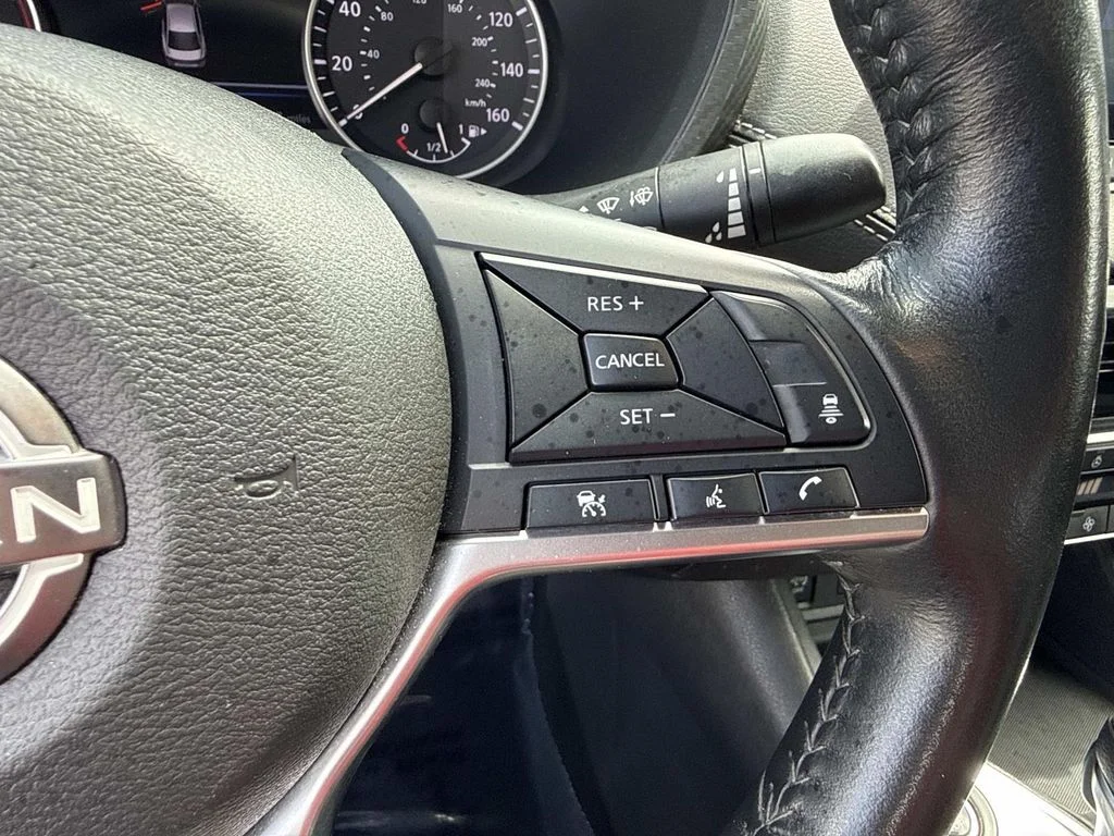 Used 2024 Blue Nissan SV image 31