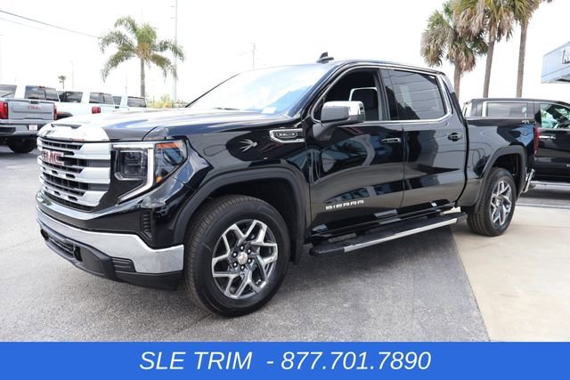 New 2026 Onyx Black GMC SLE image 4