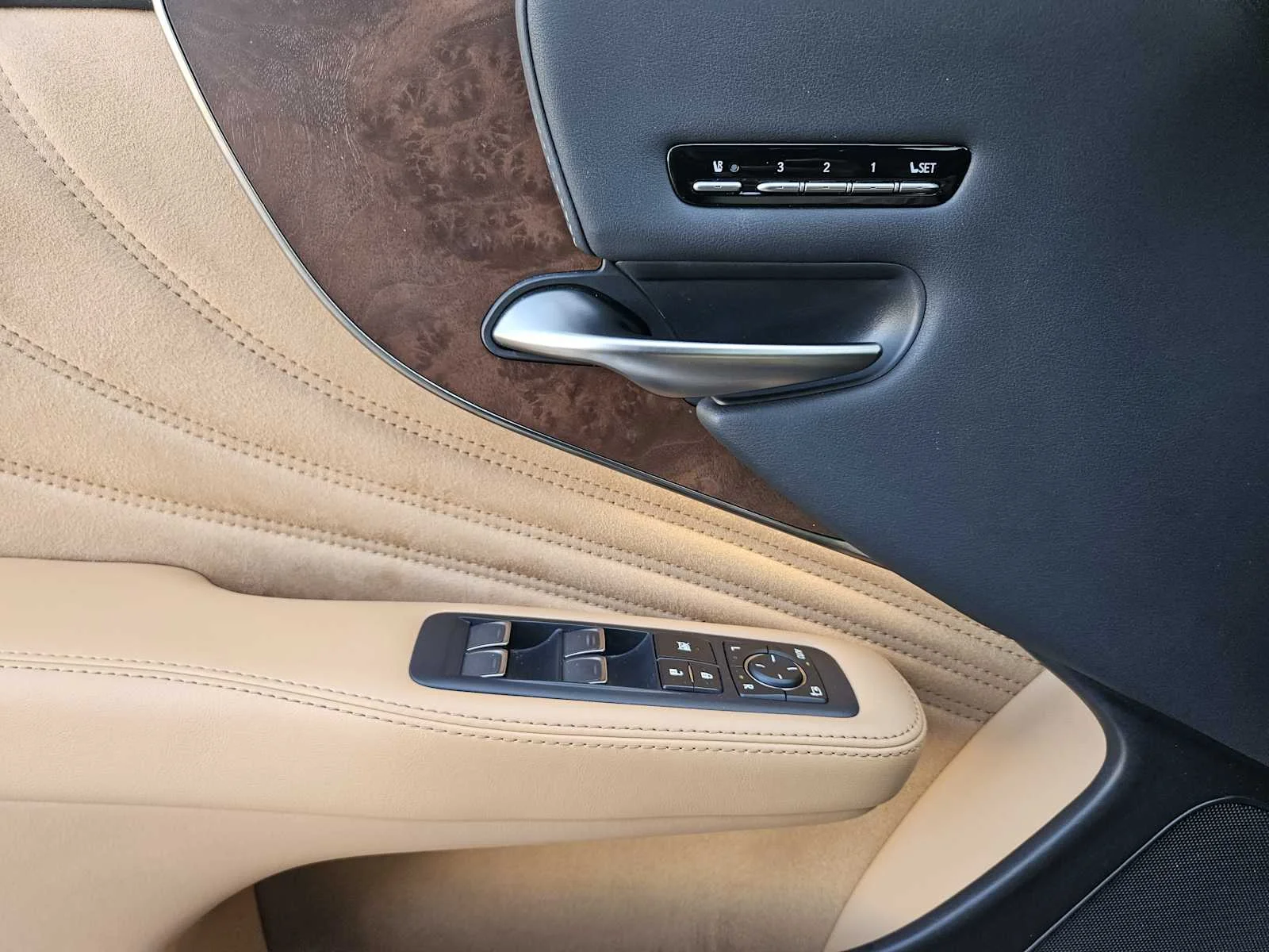 Used 2021 Sonic Titanium Lexus  image 18