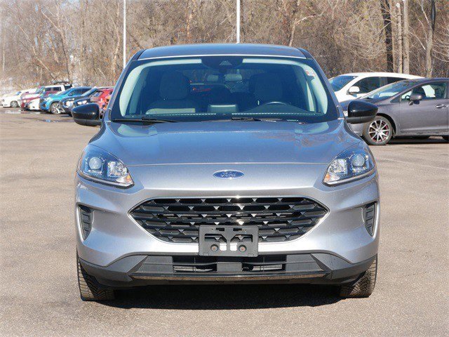 Used 2022 Ford Escape SE with VIN 1FMCU9G60NUA23161 for sale in White Bear Lake, Minnesota