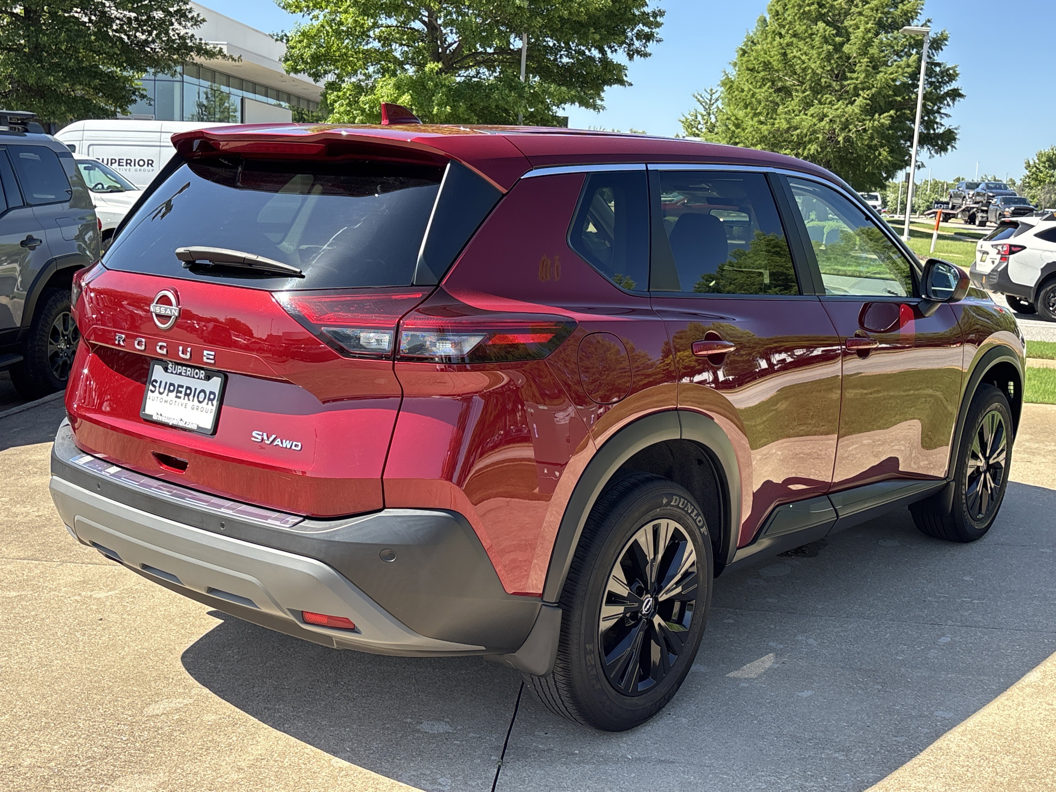 Used 2023 Scarlet Ember Tintcoat Nissan SV AWD image 3