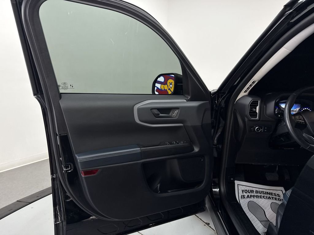 Used 2022 Shadow Black Ford Outer Banks image 14