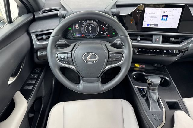 Used 2023 Silver Lexus 250h Base image 16