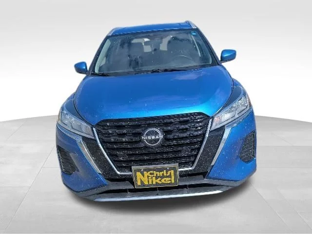 Used 2023 Blue Nissan SV image 8