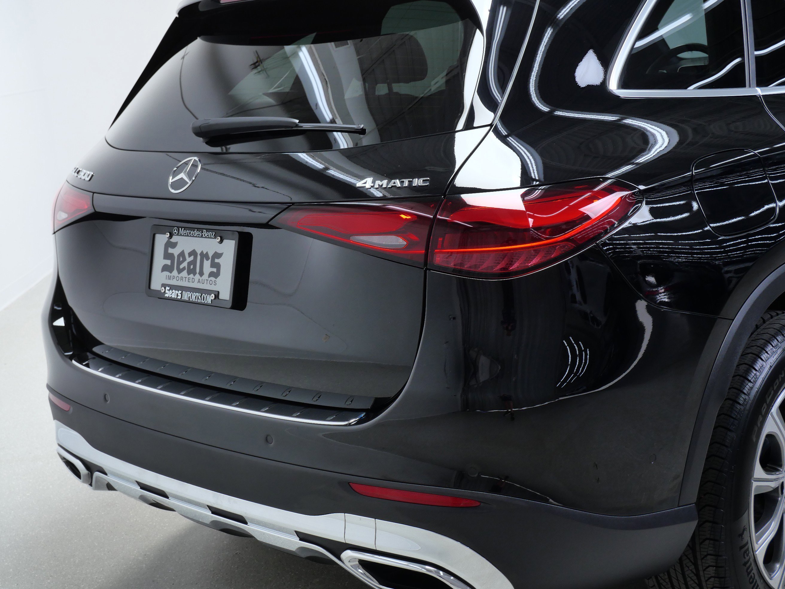 Certified Used 2026 Black Mercedes-Benz GLC 300 image 5