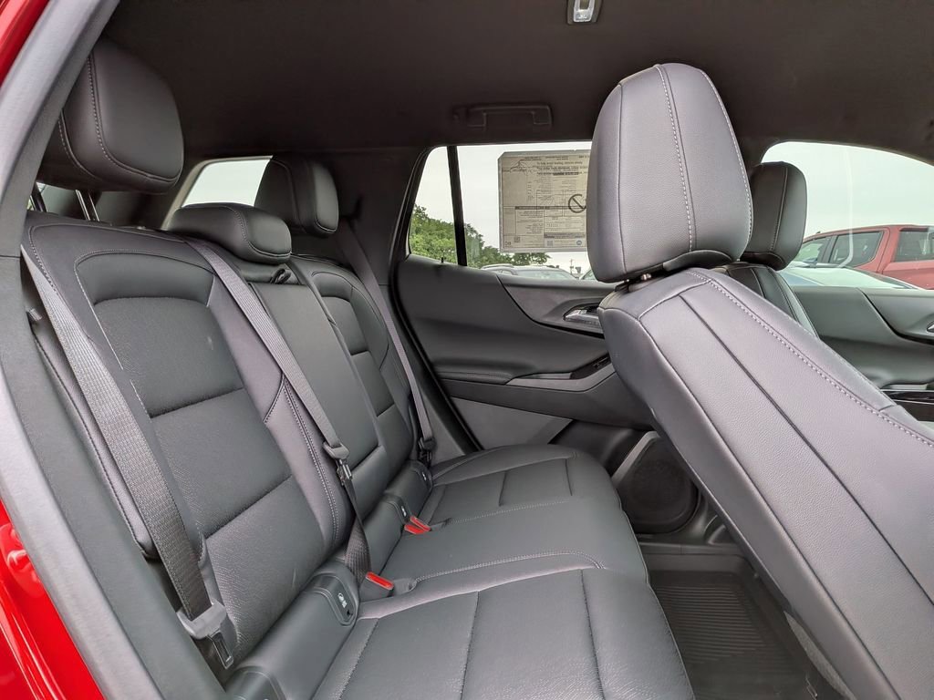 2026 Chevrolet Equinox LT - Photo 30