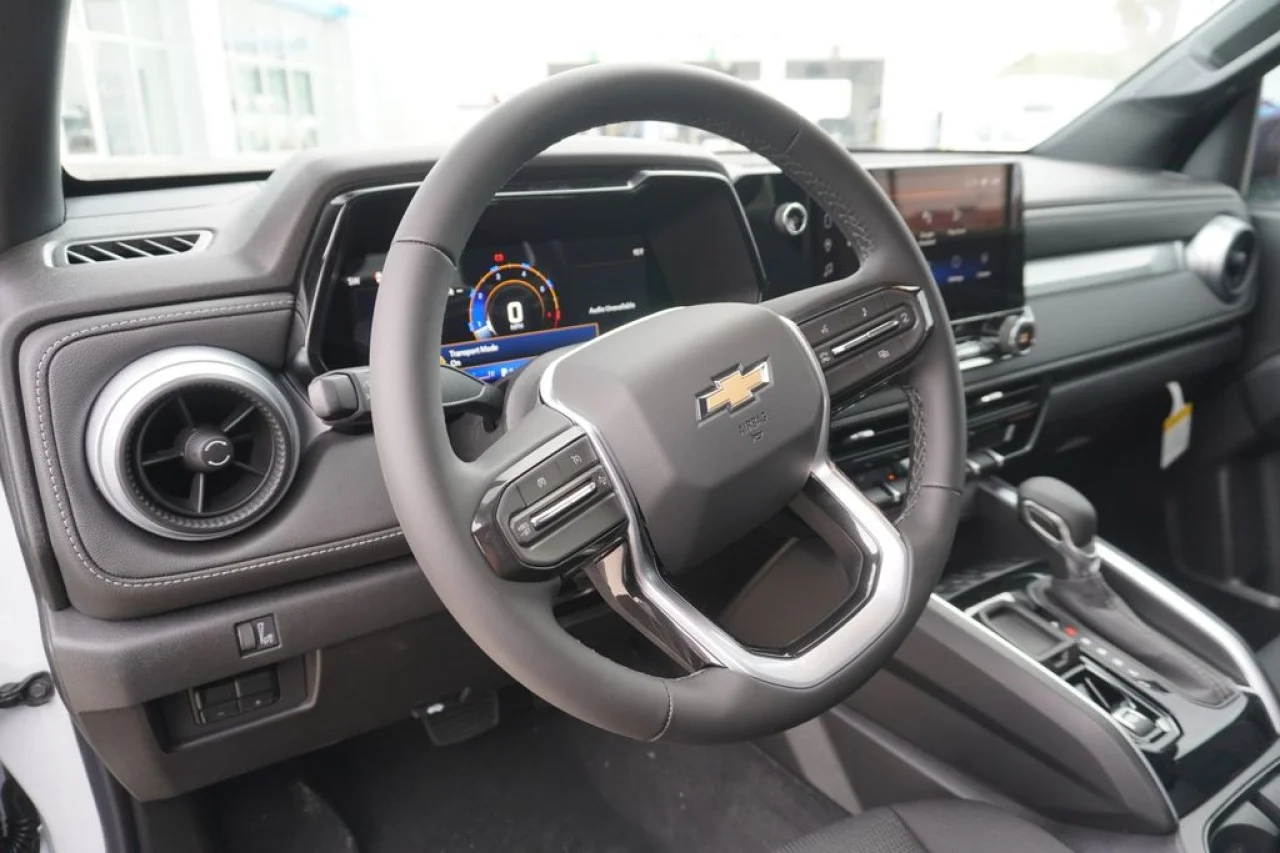 2026 Chevrolet Colorado LT - Photo 23