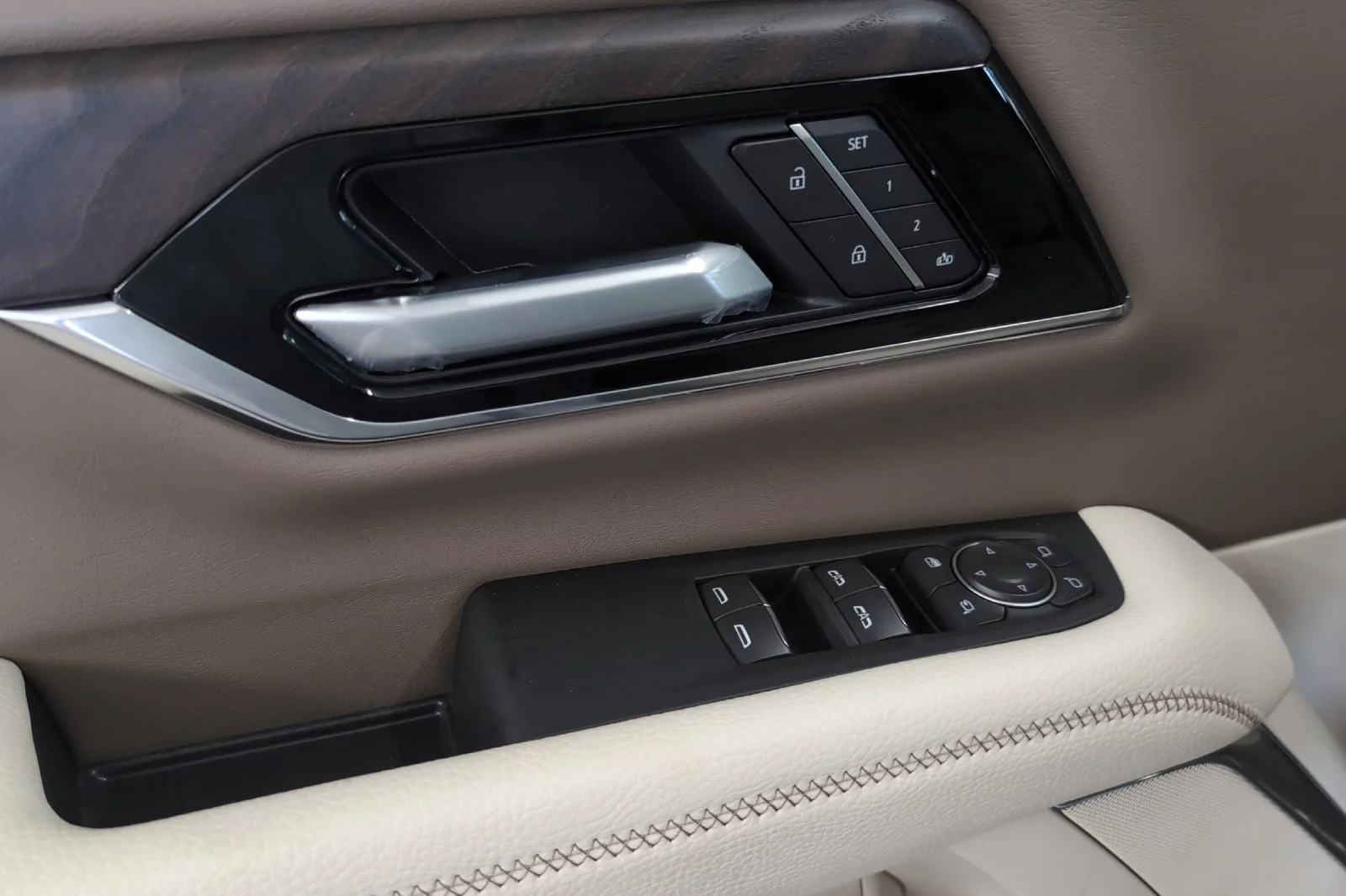 New 2026 Glacier White Tricoat GMC Denali image 11