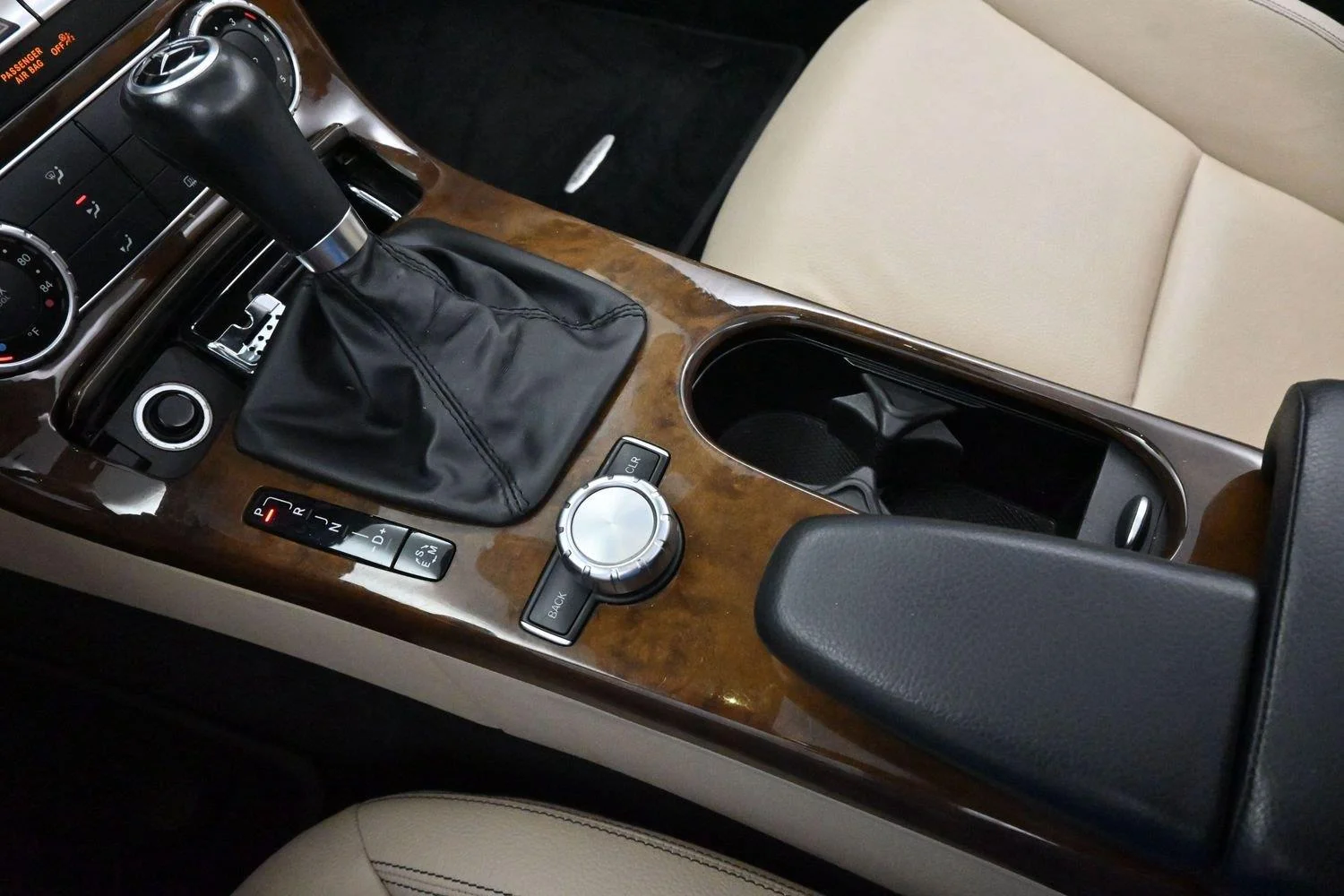 Used 2015 White Mercedes-Benz SLK 250 image 31