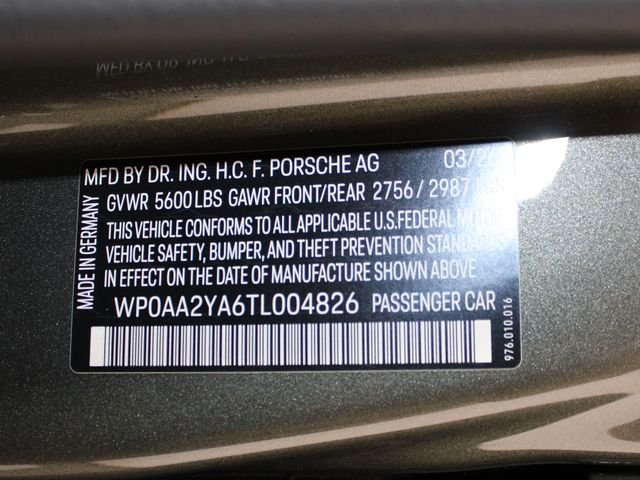 New 2026 Aventurine Green Metallic Porsche 4 image 32