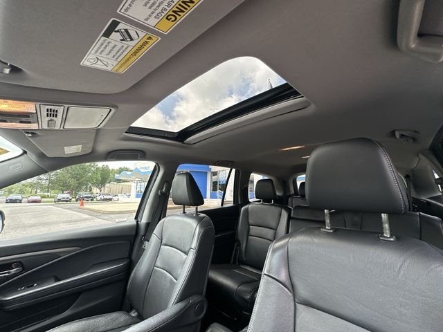 Certified Used 2018 Modern Steel Metallic Honda EX-L image 18