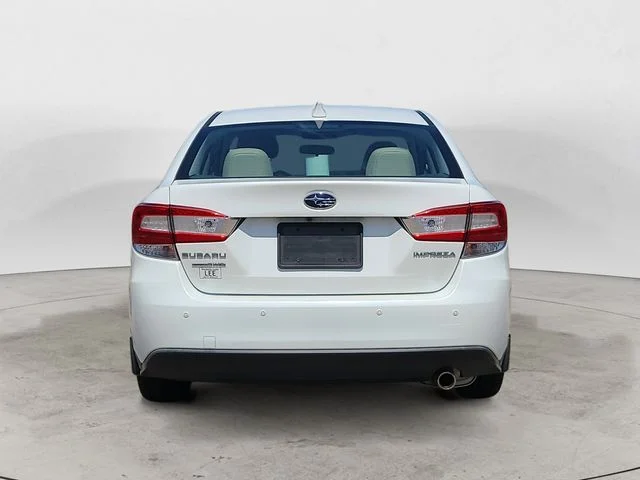 Used 2020 White Subaru Limited image 4