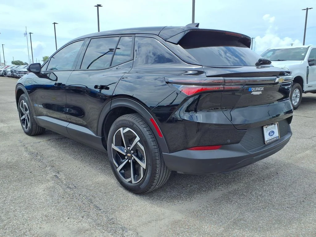 Used 2025 Black Chevrolet LT image 2