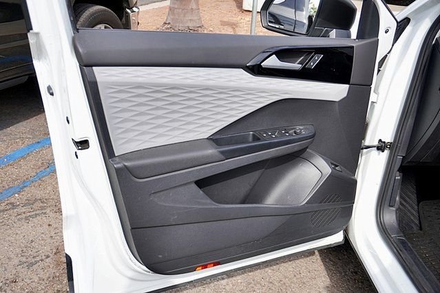 Used 2022 White Volkswagen 1.5T S image 21