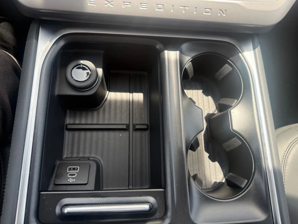New 2026 Dark Matter Gray Metallic Ford Active image 26