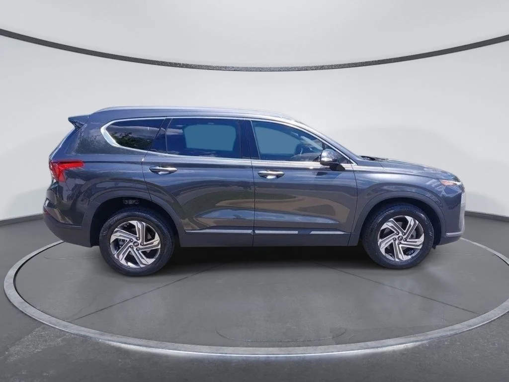 Used 2023 Gray Hyundai SEL image 2
