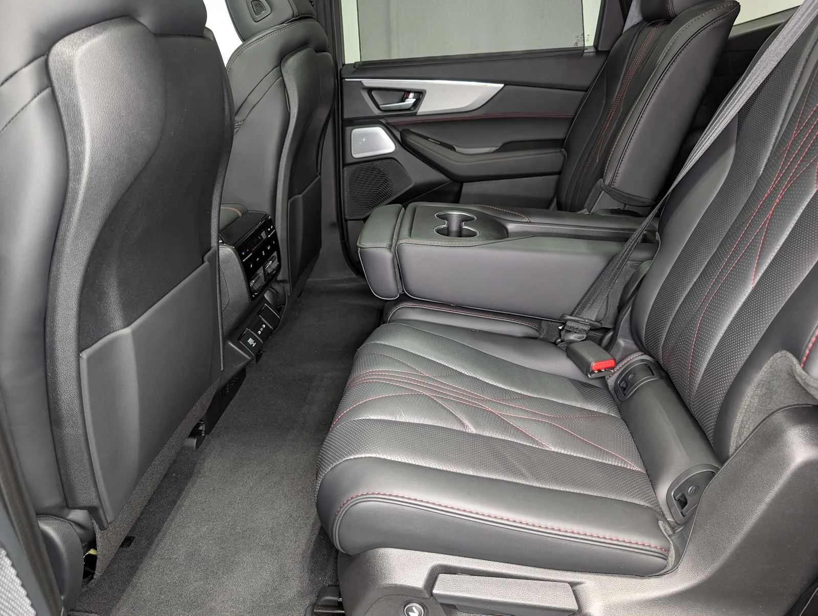 2026 Acura MDX A-Spec w/Advance Package - Photo 24