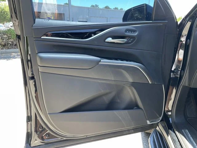 Used 2023 Black Cadillac Sport image 18