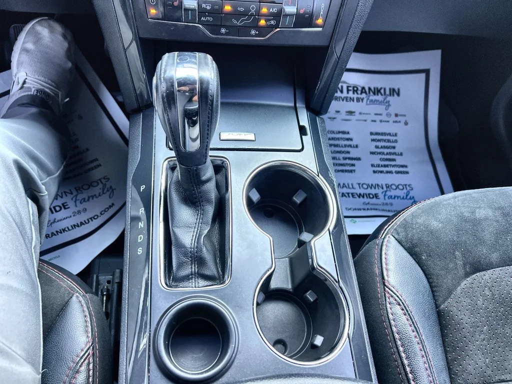 Used 2018 White Ford XLT image 20