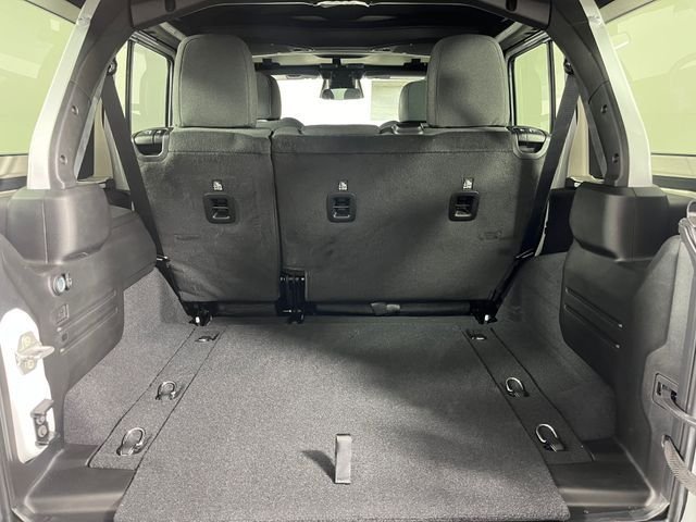 New 2026 Bright White Clear-Coat Exterior Paint Jeep Willys image 9